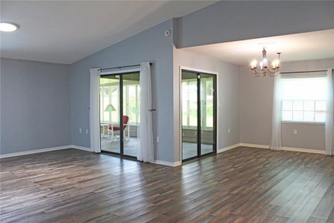 Villa ou maison à vendre à Lakeland, Floride: 2 chambres, 137.59 m2 № 2415063 - photo 12