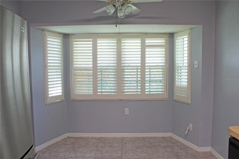 Villa ou maison à vendre à Lakeland, Floride: 2 chambres, 137.59 m2 № 2415063 - photo 10