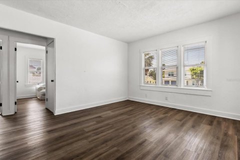 Apartamento en alquiler en Daytona Beach, Florida, 2 dormitorios, 70.51 m2 № 1842227 - foto 5