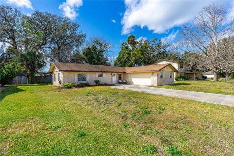 House in Port Orange, Florida 3 bedrooms, 158.96 sq.m. № 1673710 - photo 3