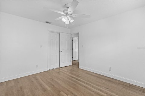 House in Port Orange, Florida 3 bedrooms, 158.96 sq.m. № 1673710 - photo 27