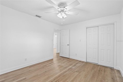 House in Port Orange, Florida 3 bedrooms, 158.96 sq.m. № 1673710 - photo 29