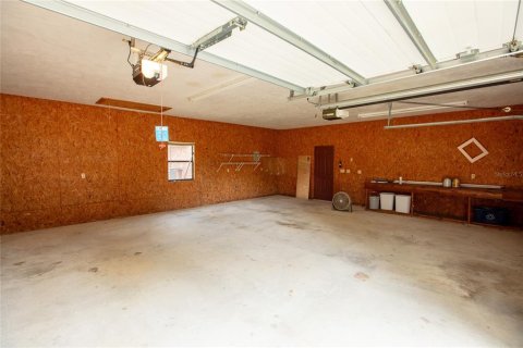 House in Starke, Florida 3 bedrooms, 211.26 sq.m. № 2291646 - photo 16