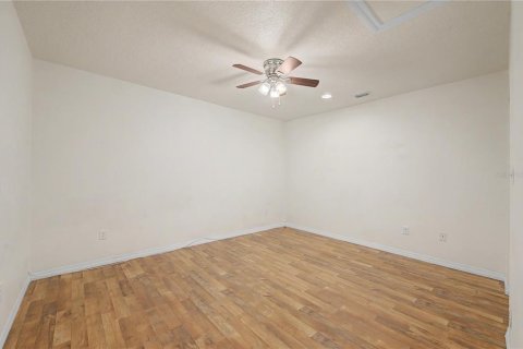 Adosado en venta en Tampa, Florida, 3 dormitorios, 158.86 m2 № 2258746 - foto 28