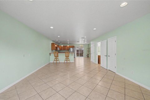 Adosado en venta en Tampa, Florida, 3 dormitorios, 158.86 m2 № 2258746 - foto 7