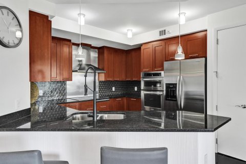 Condo in Fort Lauderdale, Florida, 3 bedrooms  № 2189780 - photo 10