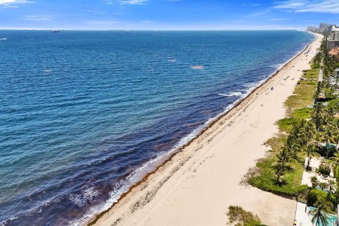 Condo in Fort Lauderdale, Florida, 3 bedrooms  № 2189780 - photo 2