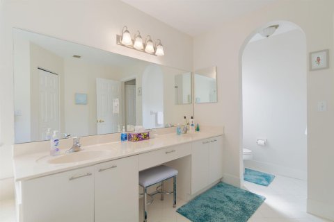 Casa en venta en Wellington, Florida, 5 dormitorios, 268.3 m2 № 2383290 - foto 24