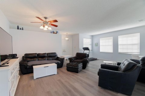 Casa en venta en Wellington, Florida, 5 dormitorios, 268.3 m2 № 2383290 - foto 8
