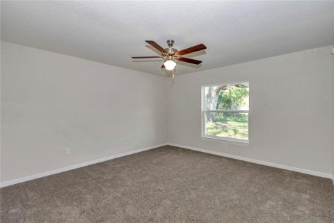 House in Summerfield, Florida 3 bedrooms, 156.91 sq.m. № 2098459 - photo 29
