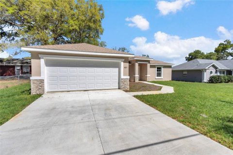 House in Summerfield, Florida 3 bedrooms, 156.91 sq.m. № 2098459 - photo 4