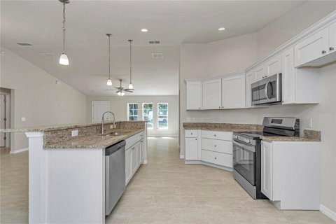 House in Summerfield, Florida 3 bedrooms, 156.91 sq.m. № 2098459 - photo 19