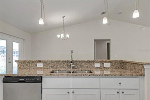 House in Summerfield, Florida 3 bedrooms, 156.91 sq.m. № 2098459 - photo 18