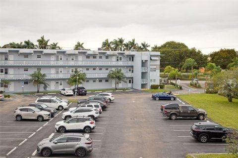 Copropriété à vendre à Hollywood, Floride: 1 chambre, 65.31 m2 № 2152944 - photo 20