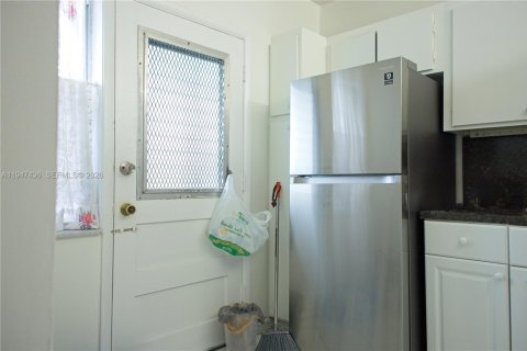 Copropriété à vendre à Hollywood, Floride: 1 chambre, 65.31 m2 № 2152944 - photo 3