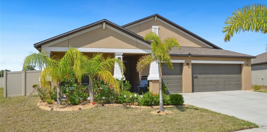 House in Wimauma, Florida 4 bedrooms, 237.55 sq.m. № 1658331