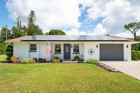 House in Venice, Florida 2 bedrooms, 115.48 sq.m. № 2347893 - photo 2