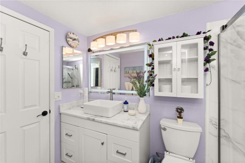 House in Venice, Florida 2 bedrooms, 115.48 sq.m. № 2347893 - photo 21
