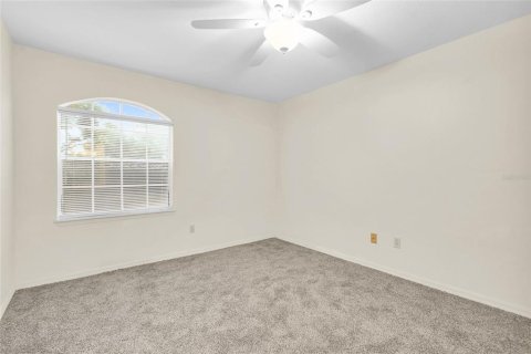 Condo in Orlando, Florida, 2 bedrooms  № 2214006 - photo 18