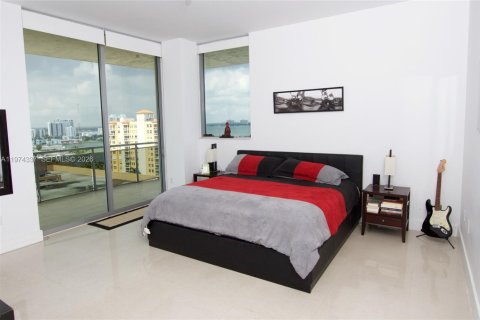 Condo in North Bay Village, Florida, 3 bedrooms № 2042316 - photo 14