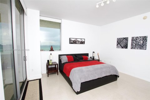 Condo in North Bay Village, Florida, 3 bedrooms № 2042316 - photo 15