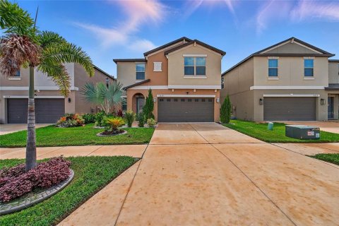 Villa ou maison à vendre à Apollo Beach, Floride: 5 chambres, 210.33 m2 № 1817421 - photo 1
