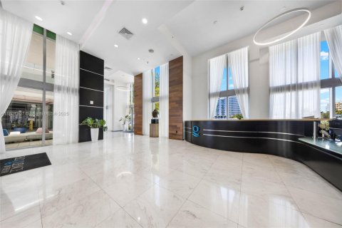 Condominio en alquiler en Miami, Florida, 2 dormitorios, 76.92 m2 № 1745685 - foto 27