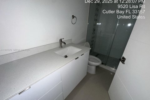 Casa en venta en Cutler Bay, Florida, 3 dormitorios, 112.88 m2 № 1995611 - foto 6