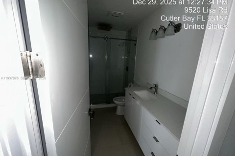 Casa en venta en Cutler Bay, Florida, 3 dormitorios, 112.88 m2 № 1995611 - foto 4