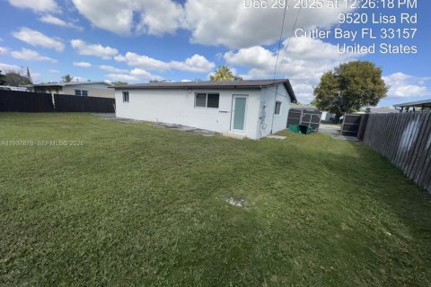Casa en venta en Cutler Bay, Florida, 3 dormitorios, 112.88 m2 № 1995611 - foto 9