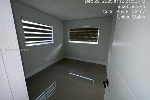 Casa en venta en Cutler Bay, Florida, 3 dormitorios, 112.88 m2 № 1995611 - foto 7