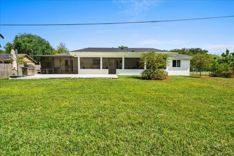 House in Homestead, Florida 3 bedrooms, 173.91 sq.m. № 2085259 - photo 26