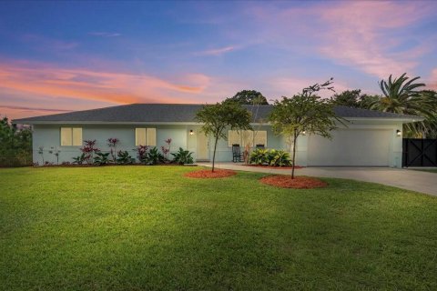 House in Homestead, Florida 3 bedrooms, 173.91 sq.m. № 2085259 - photo 24