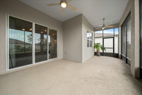 House in Ocala, Florida 2 bedrooms, 196.02 sq.m. № 2230092 - photo 6