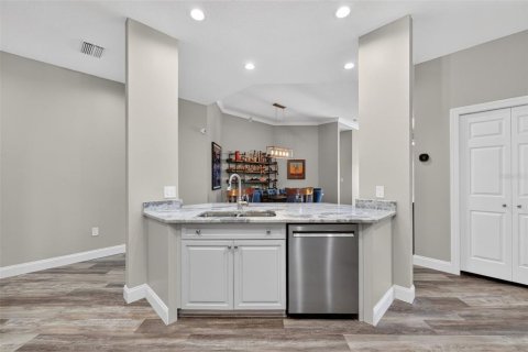 Copropriété à vendre à Clearwater, Floride: 3 chambres, 187.38 m2 № 2098527 - photo 10