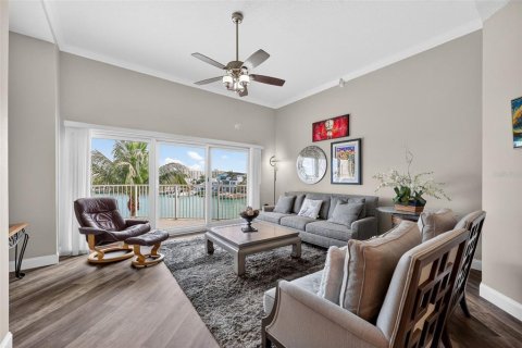 Copropriété à vendre à Clearwater, Floride: 3 chambres, 187.38 m2 № 2098527 - photo 15
