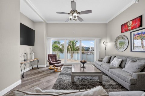 Copropriété à vendre à Clearwater, Floride: 3 chambres, 187.38 m2 № 2098527 - photo 14