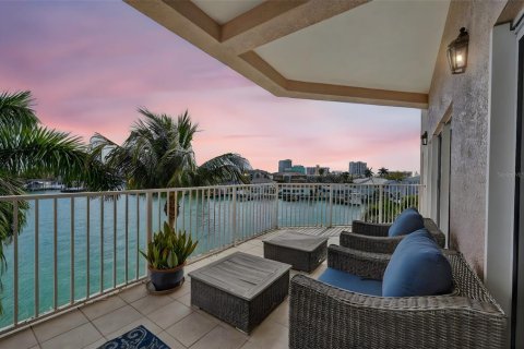 Copropriété à vendre à Clearwater, Floride: 3 chambres, 187.38 m2 № 2098527 - photo 16