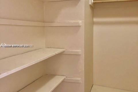 Снять в аренду виллу или дом в Халландейл-Бич, Флорида 2 спальни, 78.04м2, № 1983885 - фото 11