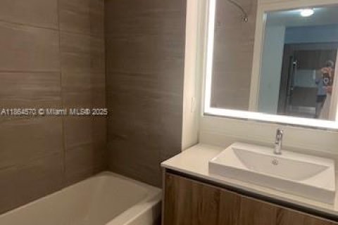 Снять в аренду кондоминиум в Авентура, Флорида 1 спальня, 80.55м2, № 1957477 - фото 7
