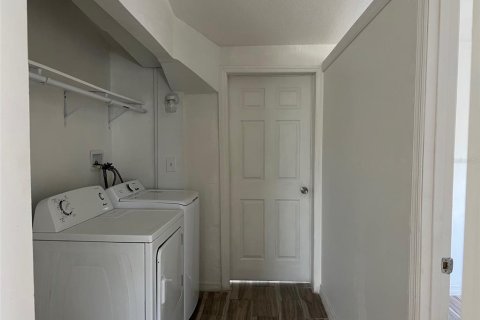 Casa en alquiler en Tarpon Springs, Florida, 3 dormitorios, 149.2 m2 № 1782360 - foto 26