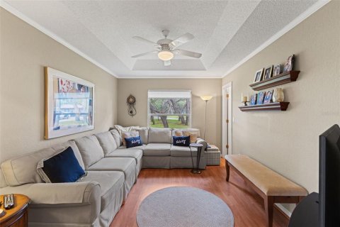 House in Weeki Wachee, Florida 3 bedrooms, 166.57 sq.m. № 2207673 - photo 9