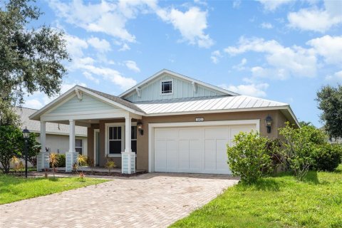 House in Bradenton, Florida 2 bedrooms, 155.98 sq.m. № 1878291 - photo 2