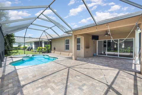 House in Bradenton, Florida 2 bedrooms, 155.98 sq.m. № 1878291 - photo 24