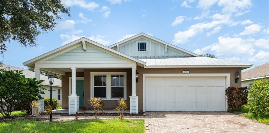 House in Bradenton, Florida 2 bedrooms, 155.98 sq.m. № 1878291