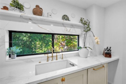 Снять в аренду кондоминиум в Санни-Айлс-Бич, Флорида 3 спальни, 114.27м2, № 1990976 - фото 6