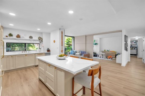 Снять в аренду кондоминиум в Санни-Айлс-Бич, Флорида 3 спальни, 114.27м2, № 1990976 - фото 5