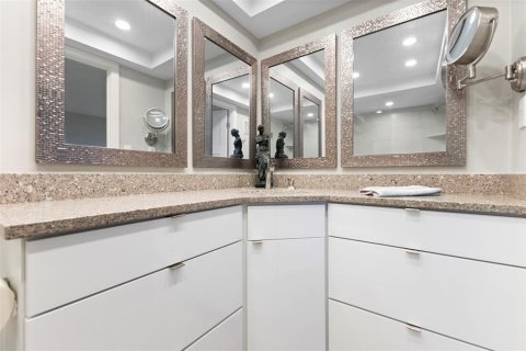 Copropriété à louer à Longboat Key, Floride: 2 chambres, 102.75 m2 № 2330441 - photo 16
