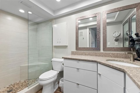 Copropriété à louer à Longboat Key, Floride: 2 chambres, 102.75 m2 № 2330441 - photo 17