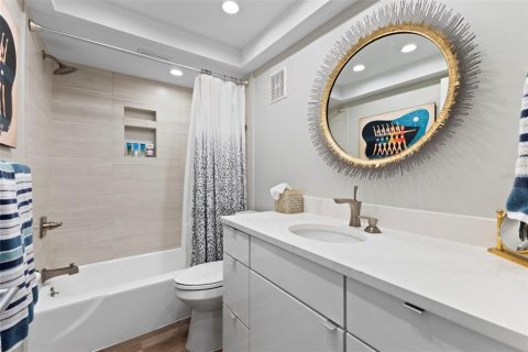 Copropriété à louer à Longboat Key, Floride: 2 chambres, 102.75 m2 № 2330441 - photo 30